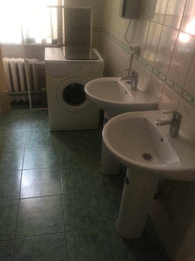 Подушка Hostel Χερσών Εξωτερικό φωτογραφία